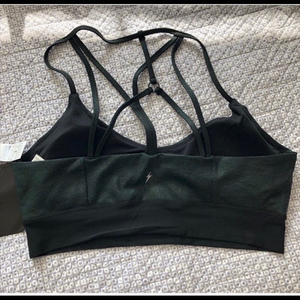 Sports bra - Picture 2 of 3